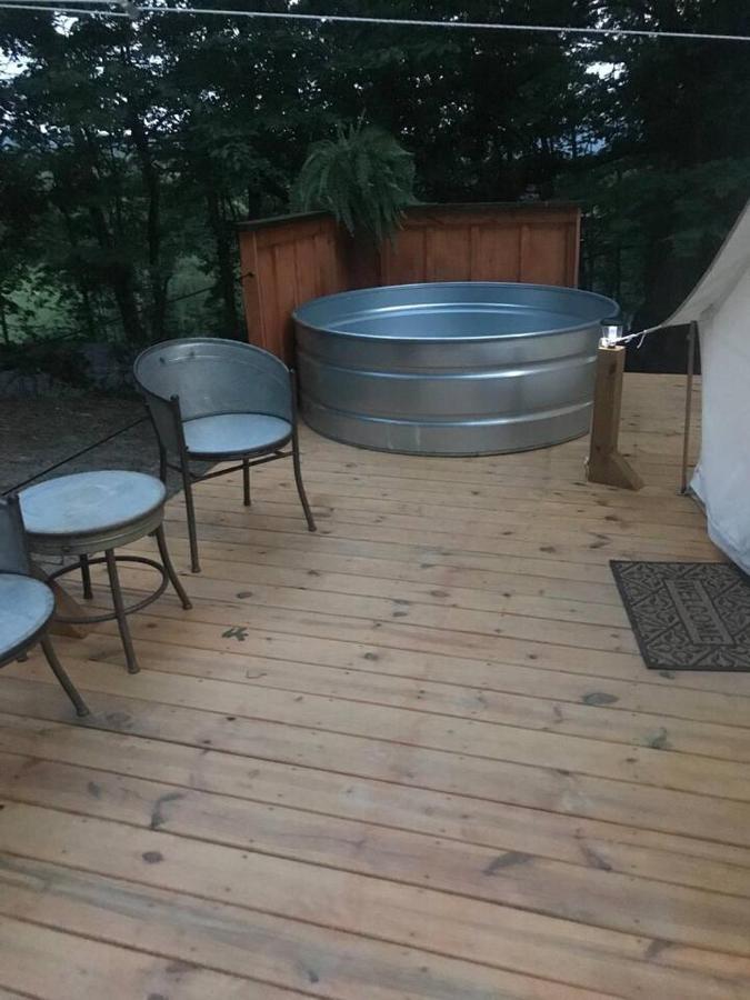 Tente de luxe Bee Glamping Farm Victor