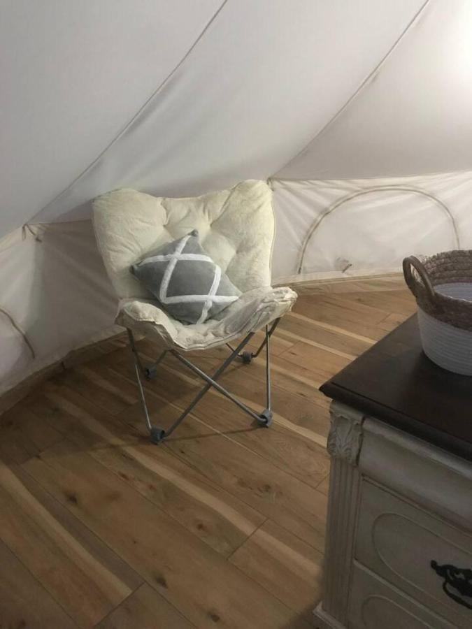 Bee Glamping Farm * Victor